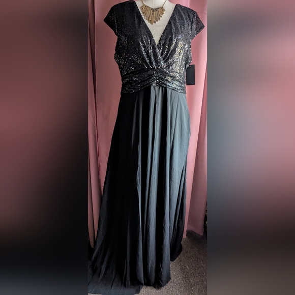Sequin Chiffon Evening Dress 3x - Picture 3 of 15